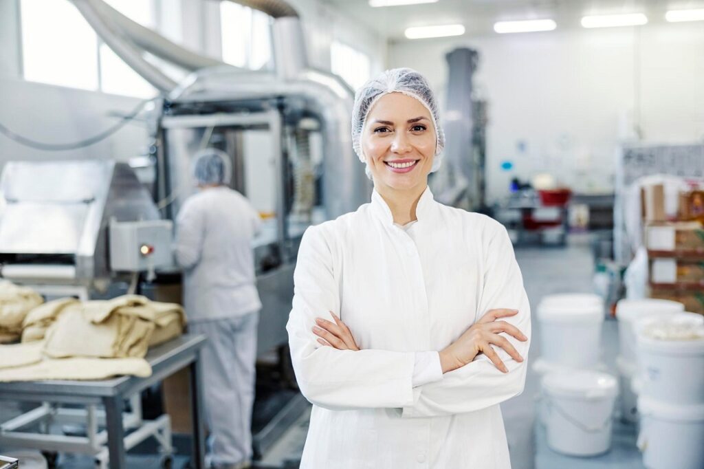 Uniformes para la industria alimentaria: Normativas y mejores prácticas