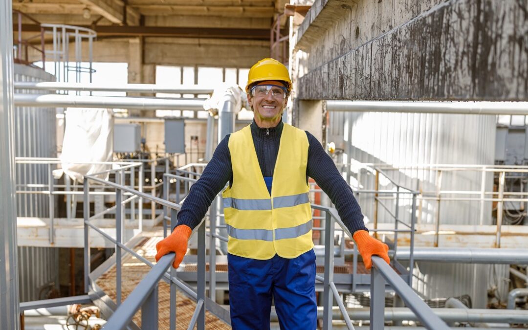 Ropa industrial y calzado de seguridad: claves para proteger al personal sin sacrificar comodidad