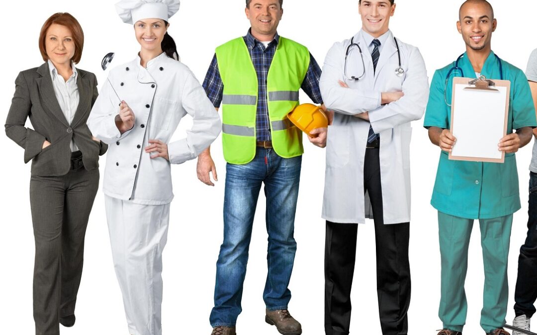 Errores comunes al elegir vestimenta laboral y cómo evitarlos